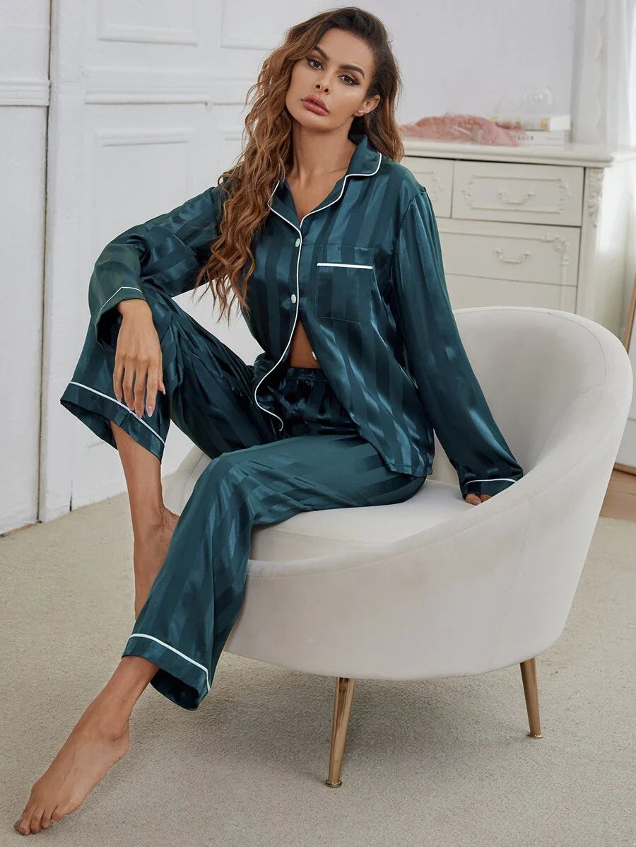 Pyjama Femme Long Pantalon + Chemisier Contraste en Satin | CozyCloud