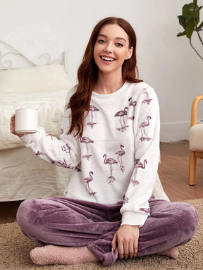 Pyjama Femme Long Pantalon + Chemisier Flamant Rose en 100% Coton | CozyCloud