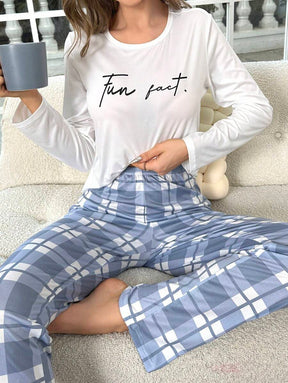 Pyjama Femme Long Pantalon + Chemisier Fun Fact en Coton | CozyCloud