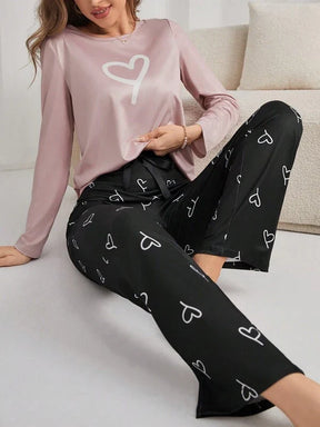 Pyjama Femme Long Pantalon + Chemisier Impression Cœurs en Coton | CozyCloud