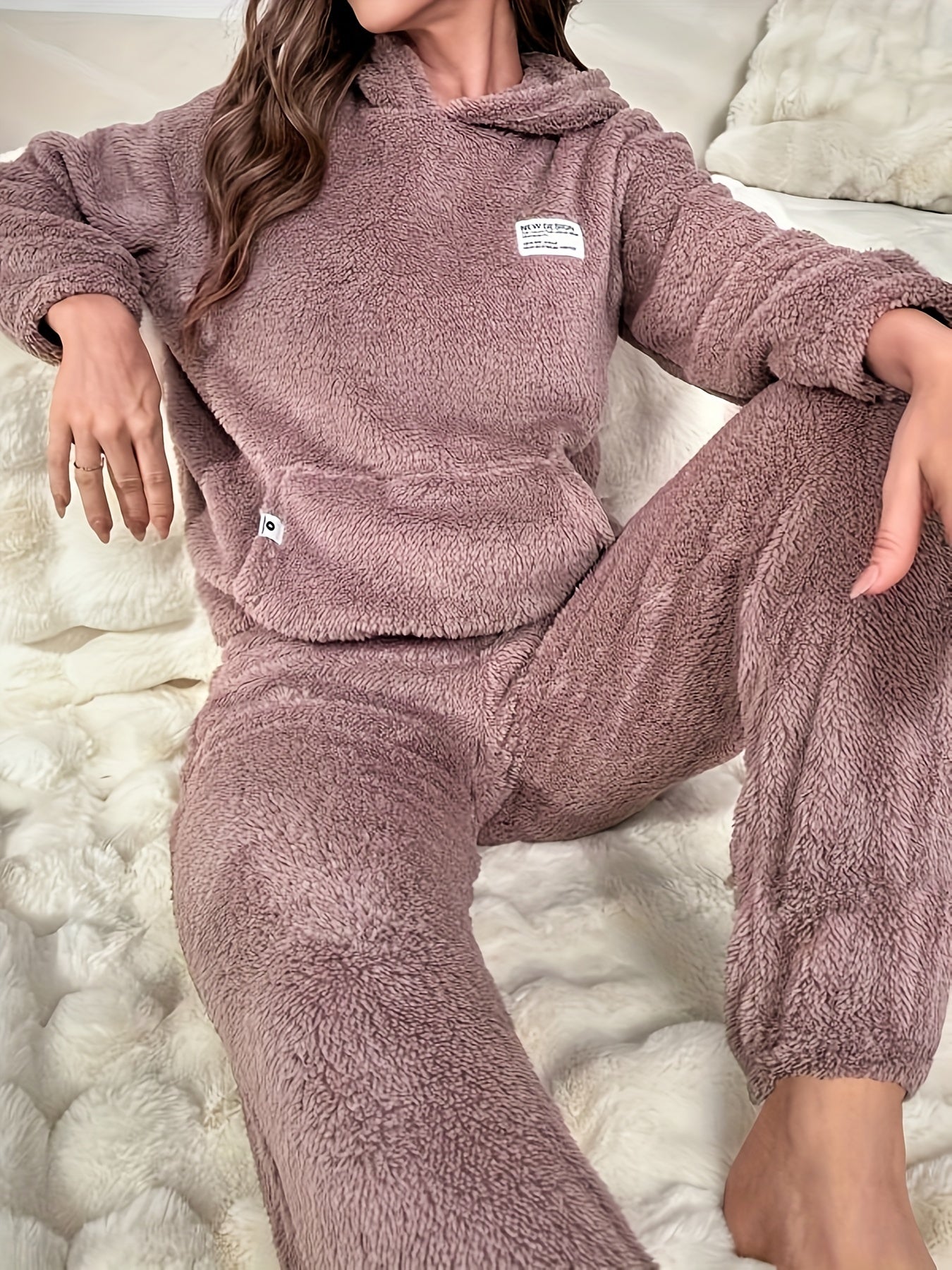 Pyjama Femme Long Pantalon + Blouse en Peluche Kangourou en 100% Coton | CozyCloud