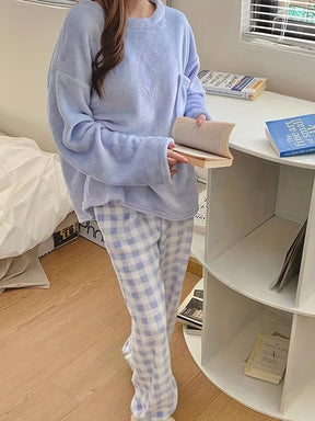 Pyjama Femme Long Pantalon + Blouse à Manches Longues en Peluche CarreauxColoré en Coton | CozyCloud