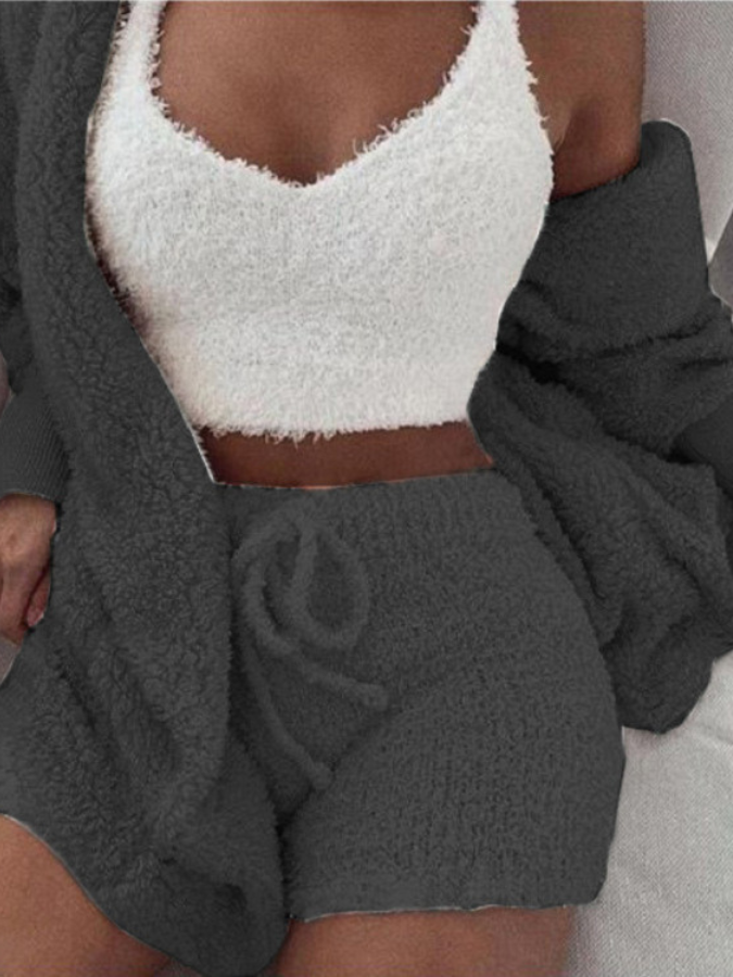 Pyjama Femme Court Shorts + Crop Top + Veste à Capuche Duveteux en Coton | CozyCloud