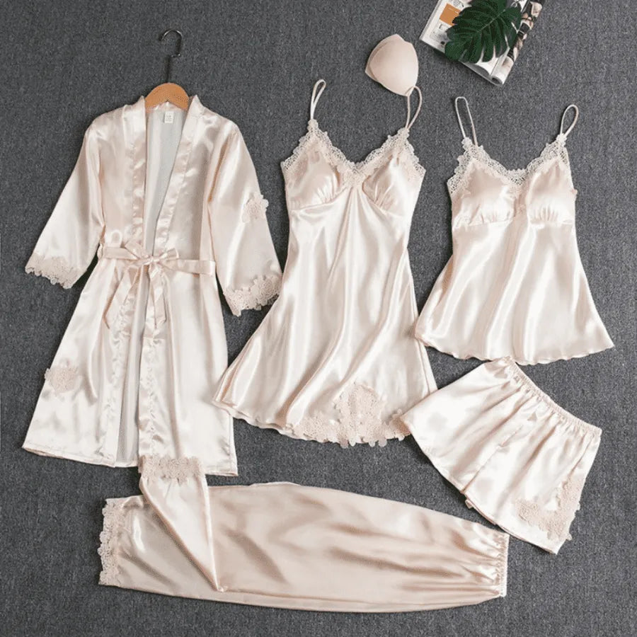 Pyjama Femme Ensemble Peignoir + Chemise de Nuit + Nuisette + Shorts + Pantalon Monroe en Soie | CozyCloud