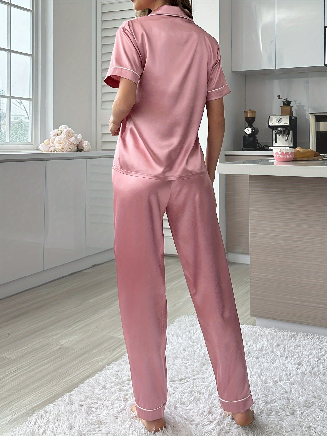 Pyjama Femme Long Pantalon + Chemise à Manches Courtes UniClasse en Satin | CozyCloud