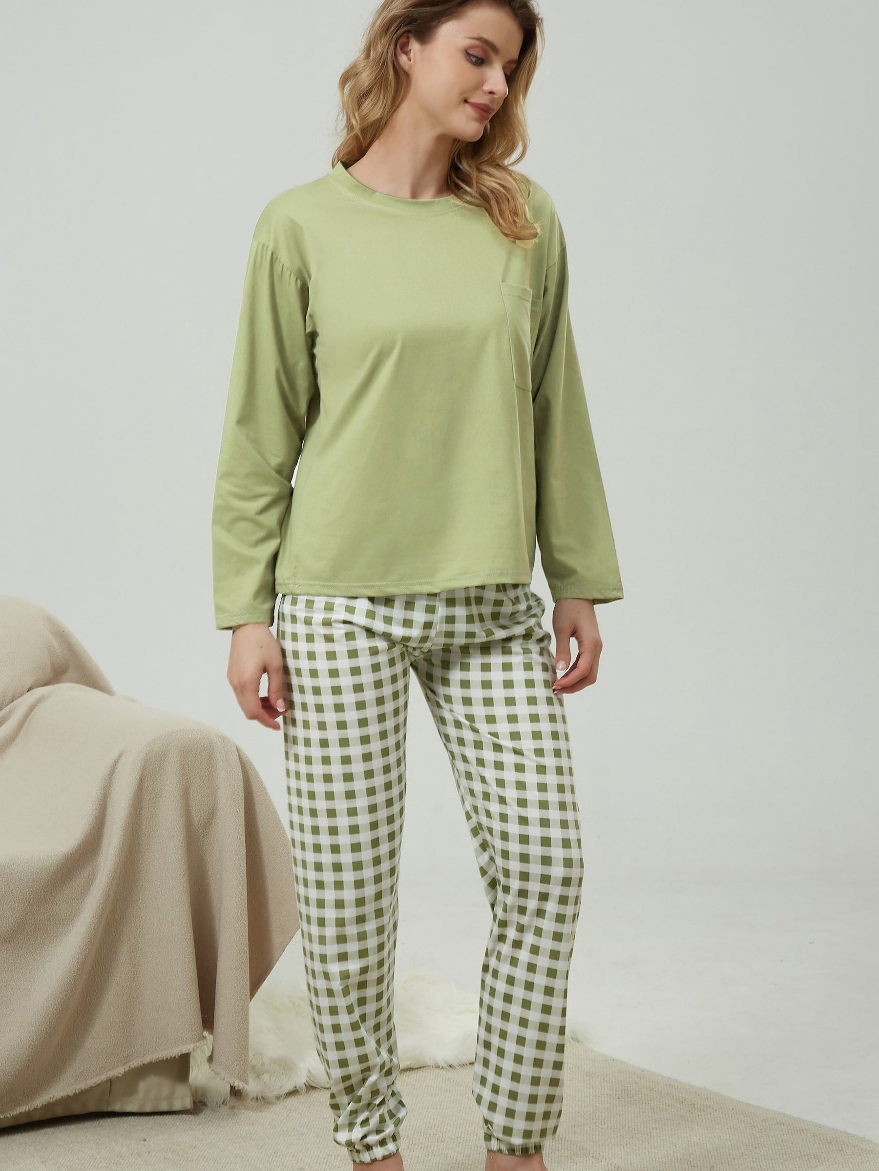 Pyjama Femme Long Pantalon + Chemise à Manches Longues Claire Classe en Coton | CozyCloud