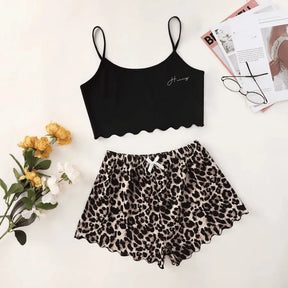 Pyjama Femme Court Shorts + Crop Top Félin en Coton | CozyCloud