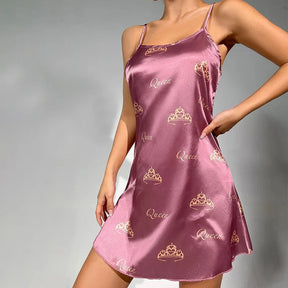 Pyjama Femme Nuisette Couronnes en Satin | CozyCloud