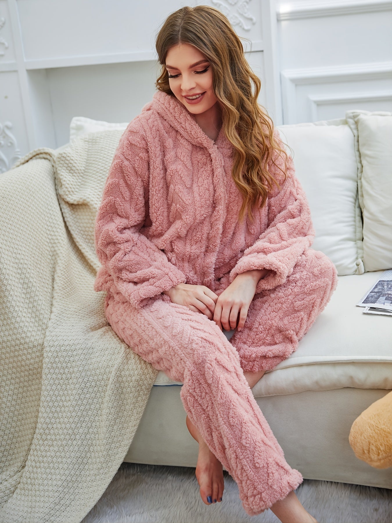 Pyjama Femme Long Pantalon + Blouse à Manches Longues avec Capuche en Peluche en Coton | CozyCloud