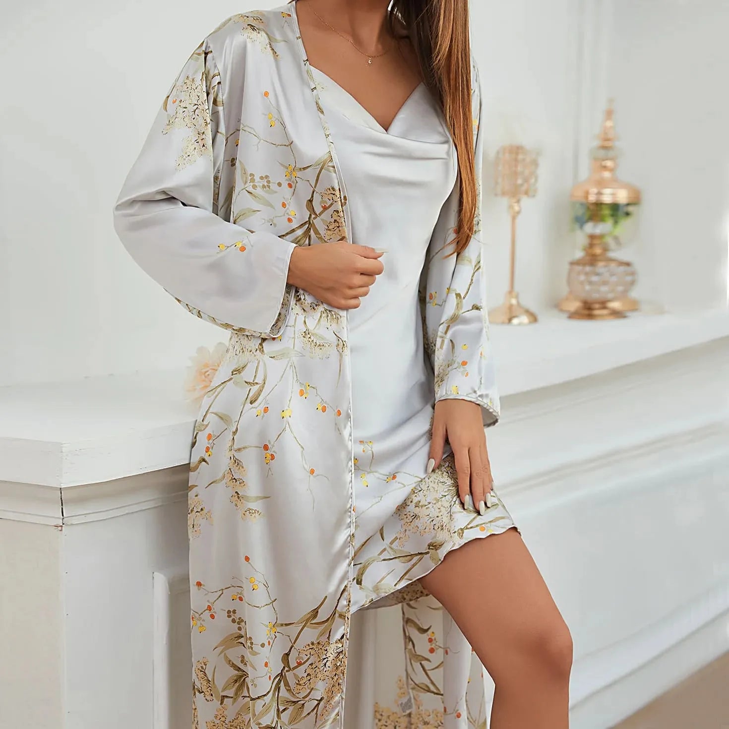 Pyjama Femme Ensemble Nuisette + Peignoir avec Noeud Royauté en 100% Soie | CozyCloud